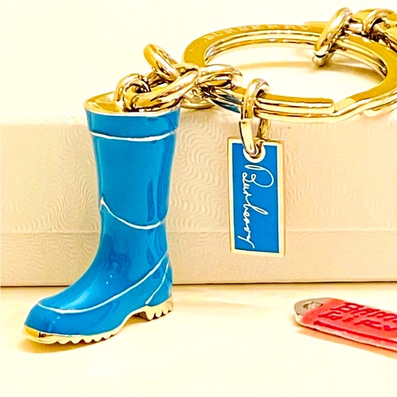 NWOT Burberry Boot Keychain/ Bag Charm - Picture 5 of 11